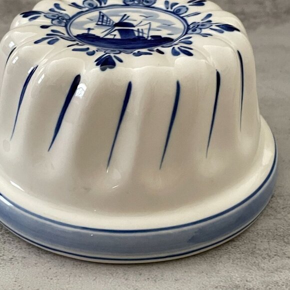 Vintage Delft DAIC Hand-Painted Blue Windmill Hanging Cake Jelly Mold Ceramic - Picture 3 of 7